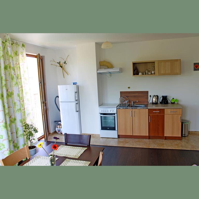 Flora Apartment Centrum Sofia Room photo