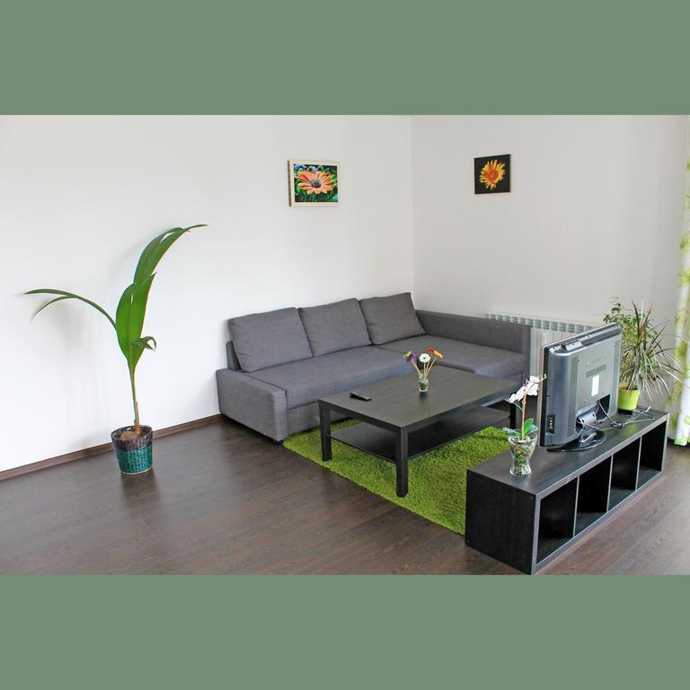 Flora Apartment Centrum Sofia Exterior photo